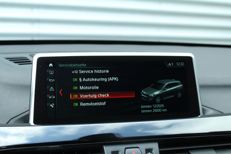BMW X1 sDrive18i 141pk AUTOMAAT NL-Auto 74.942km Clima Cruise Navi Camera HUD Keyless El. Klep 17"LMV