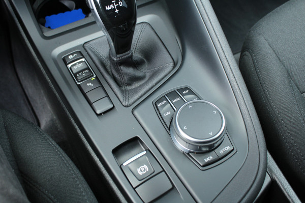 BMW X1 sDrive18i 141pk AUTOMAAT NL-Auto 74.942km Clima Cruise Navi Camera HUD Keyless El. Klep 17"LMV
