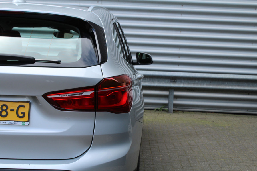 BMW X1 sDrive18i 141pk AUTOMAAT NL-Auto 74.942km Clima Cruise Navi Camera HUD Keyless El. Klep 17"LMV
