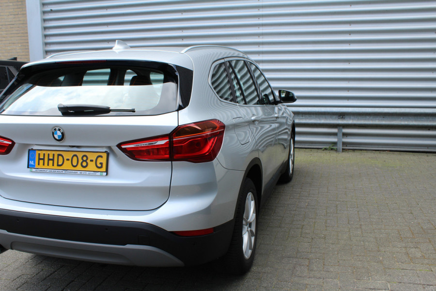 BMW X1 sDrive18i 141pk AUTOMAAT NL-Auto 74.942km Clima Cruise Navi Camera HUD Keyless El. Klep 17"LMV