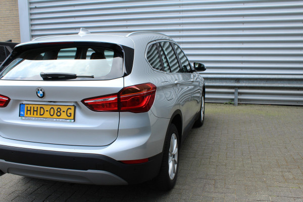 BMW X1 sDrive18i 141pk AUTOMAAT NL-Auto 74.942km Clima Cruise Navi Camera HUD Keyless El. Klep 17"LMV