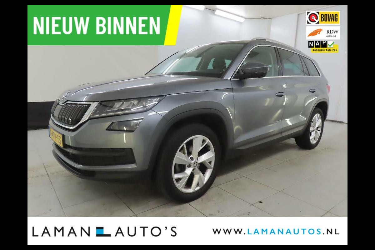 Škoda Kodiaq 1.5 TSI 150pk DSG Limited Business Edition Aut. | Panorama Open dak Leder/Alcantara CarPlay Canton ECC Navi LED ACC 19" LMV Came Škoda Kodiaq 1.5 TSI 150pk DSG Limited Business Edition Aut. | Panorama Open dak Leder/Alcantara CarPlay Canton ECC Navi LED ACC 19" LMV Came