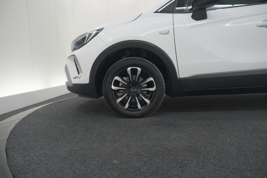 Opel Crossland Turbo 130 AT6 Elegance | Camera | Parkeersensoren | Navigatie | Apple Carplay