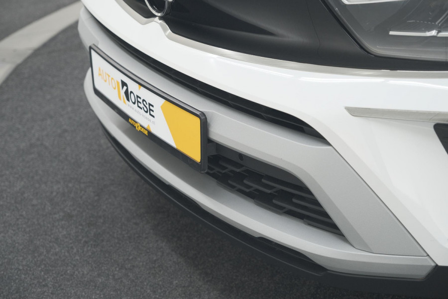 Opel Crossland Turbo 130 AT6 Elegance | Camera | Parkeersensoren | Navigatie | Apple Carplay