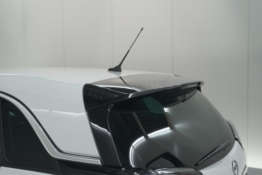 Opel Crossland Turbo 130 AT6 Elegance | Camera | Parkeersensoren | Navigatie | Apple Carplay
