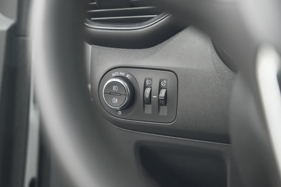 Opel Crossland Turbo 130 AT6 Elegance | Camera | Parkeersensoren | Navigatie | Apple Carplay