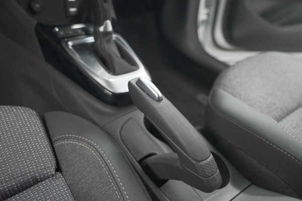 Opel Crossland Turbo 130 AT6 Elegance | Camera | Parkeersensoren | Navigatie | Apple Carplay
