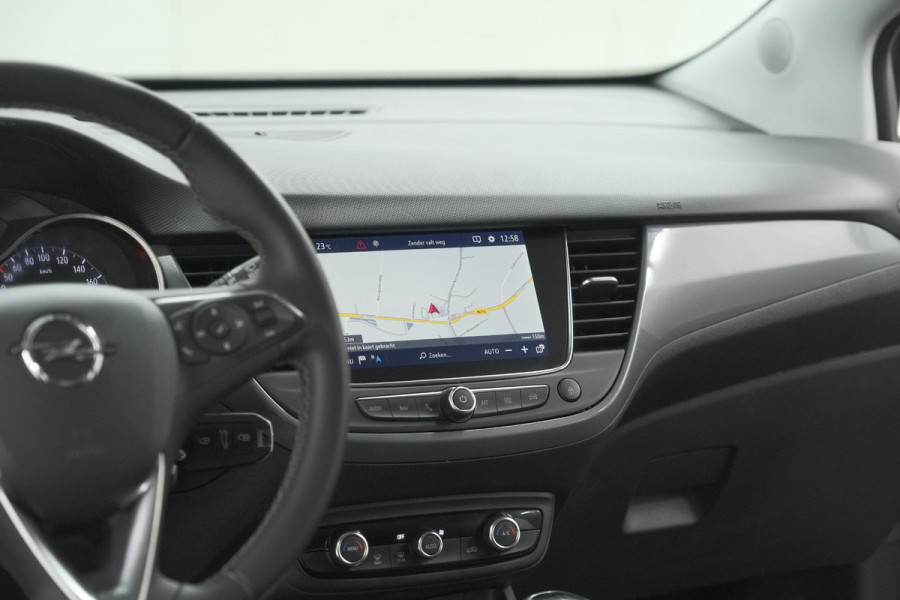 Opel Crossland Turbo 130 AT6 Elegance | Camera | Parkeersensoren | Navigatie | Apple Carplay