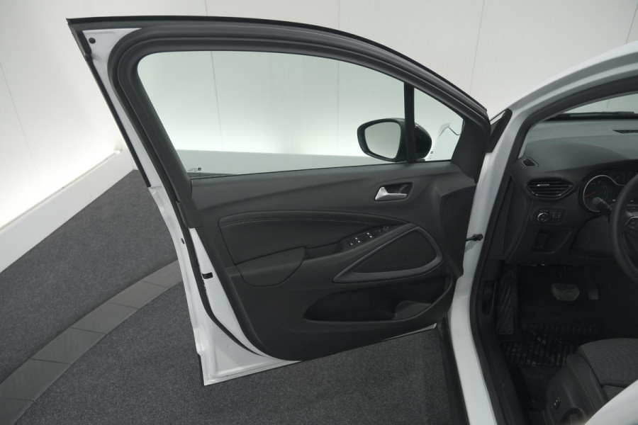 Opel Crossland Turbo 130 AT6 Elegance | Camera | Parkeersensoren | Navigatie | Apple Carplay