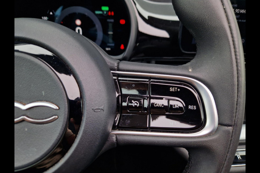 Fiat 500C 42 kWh 118PK /Stoelverw /Carplay /Android Auto