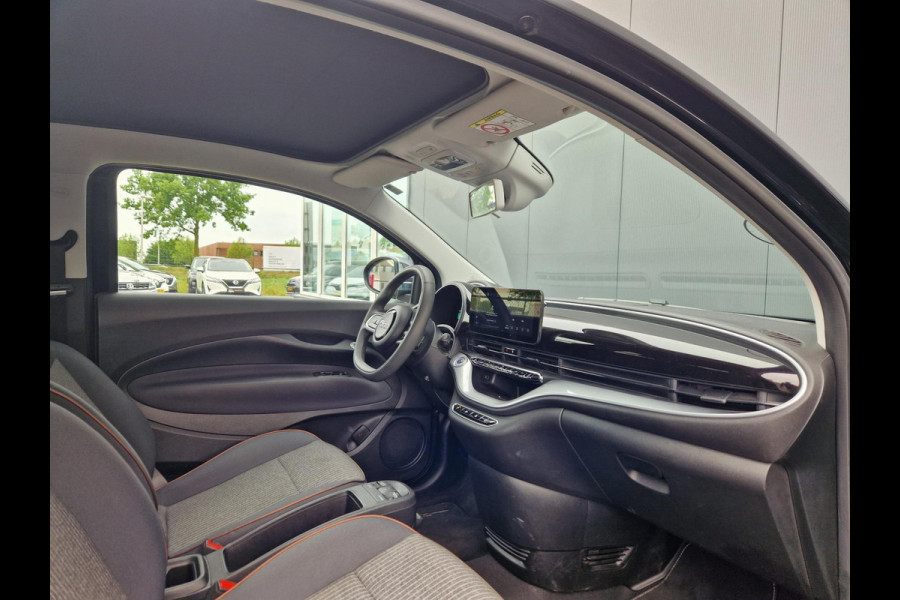Fiat 500C 42 kWh 118PK /Stoelverw /Carplay /Android Auto