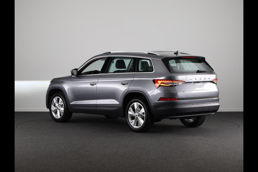 Škoda Kodiaq Business Edition Plus 1.5 TSI 150 pk 7 versn. DSG | Fabrieksgarantie tot 2028 | Leder | Panoramadak | Adaptive Cruise Control | 360º camera |