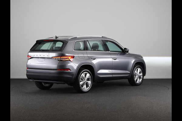 Škoda Kodiaq Business Edition Plus 1.5 TSI 150 pk 7 versn. DSG | Fabrieksgarantie tot 2028 | Leder | Panoramadak | Adaptive Cruise Control | 360º camera |