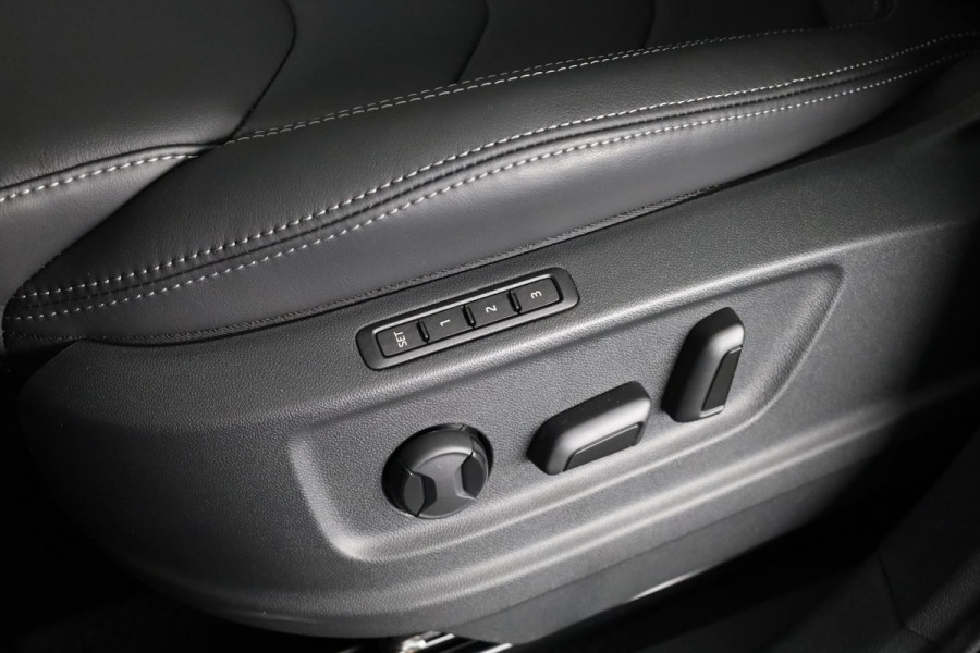 Škoda Kodiaq Business Edition Plus 1.5 TSI 150 pk 7 versn. DSG | Fabrieksgarantie tot 2028 | Leder | Panoramadak | Adaptive Cruise Control | 360º camera |