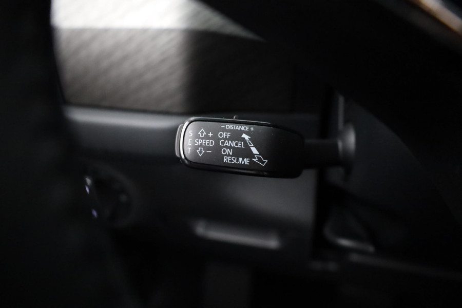 Škoda Kodiaq Business Edition Plus 1.5 TSI 150 pk 7 versn. DSG | Fabrieksgarantie tot 2028 | Leder | Panoramadak | Adaptive Cruise Control | 360º camera |