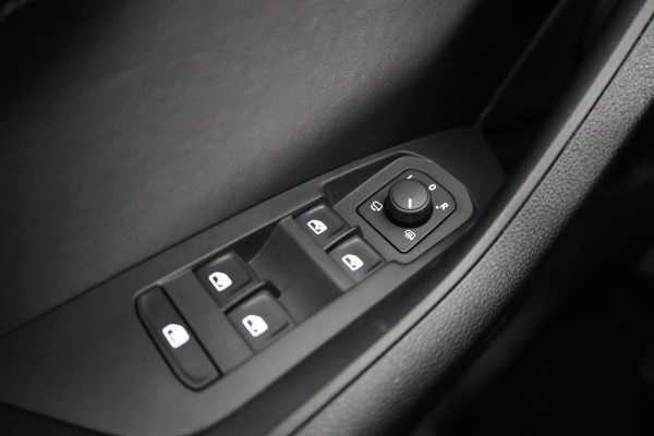 Škoda Kodiaq Business Edition Plus 1.5 TSI 150 pk 7 versn. DSG | Fabrieksgarantie tot 2028 | Leder | Panoramadak | Adaptive Cruise Control | 360º camera |
