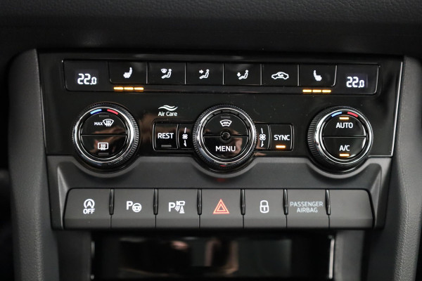 Škoda Kodiaq Business Edition Plus 1.5 TSI 150 pk 7 versn. DSG | Fabrieksgarantie tot 2028 | Leder | Panoramadak | Adaptive Cruise Control | 360º camera |