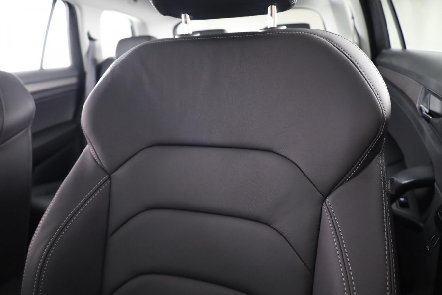 Škoda Kodiaq Business Edition Plus 1.5 TSI 150 pk 7 versn. DSG | Fabrieksgarantie tot 2028 | Leder | Panoramadak | Adaptive Cruise Control | 360º camera |