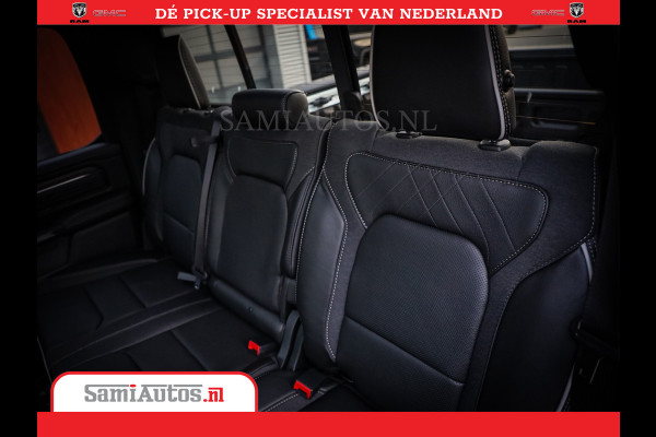 Dodge Ram 1500 Limited Night High Output 540HP 706Nm | Massage + Full Option | De Meest Luxe en Volle Pick-Up in zijn Klasse | Comfortabele Dubbele Cabine met Royale 5 Zitplaatsen | BPM vrij | Nu Leverbaar uit Voorraad | Voorraad Nr 2352 - 7649