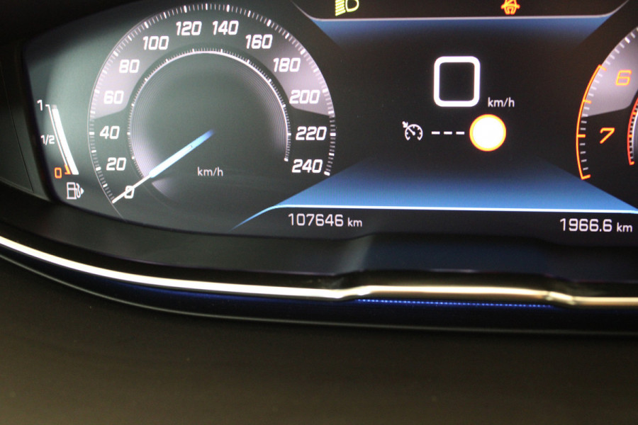 Peugeot 5008 1.2 PureTech Active |Navi|Camera|
