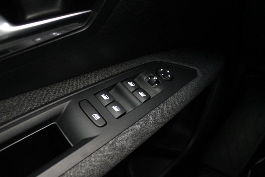 Peugeot 5008 1.2 PureTech Active |Navi|Camera|