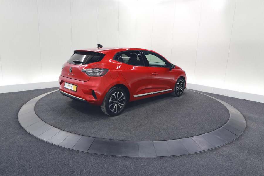 Renault Clio TCe 90 GPF techno | 360 Camera | Dodehoekdetectie | Adaptieve Cruise Control