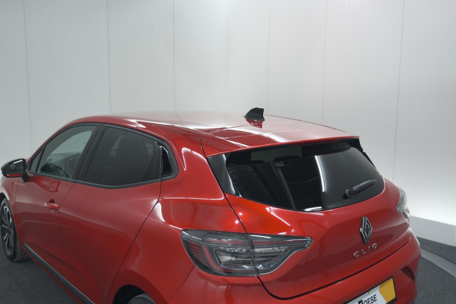 Renault Clio TCe 90 GPF techno | 360 Camera | Dodehoekdetectie | Adaptieve Cruise Control