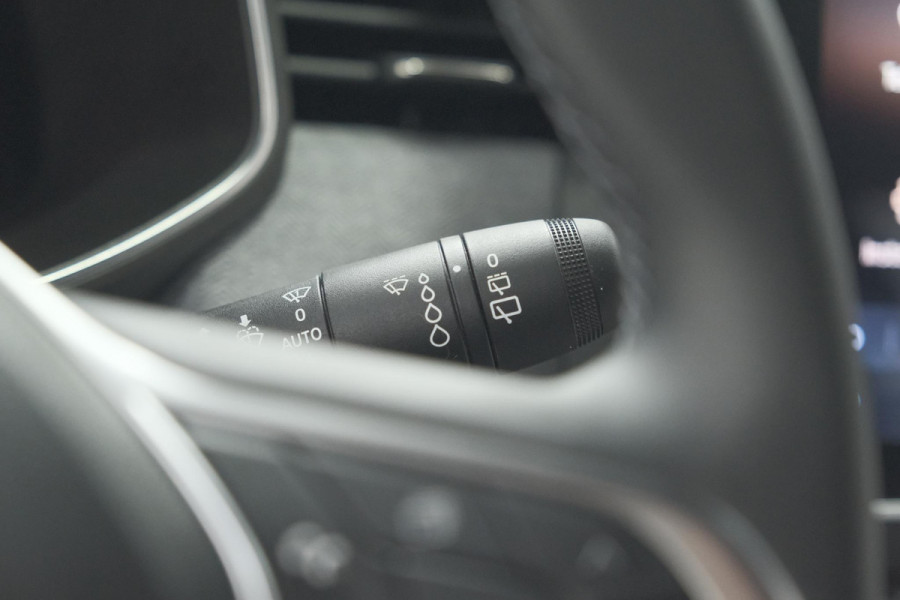 Renault Clio TCe 90 GPF techno | 360 Camera | Dodehoekdetectie | Adaptieve Cruise Control
