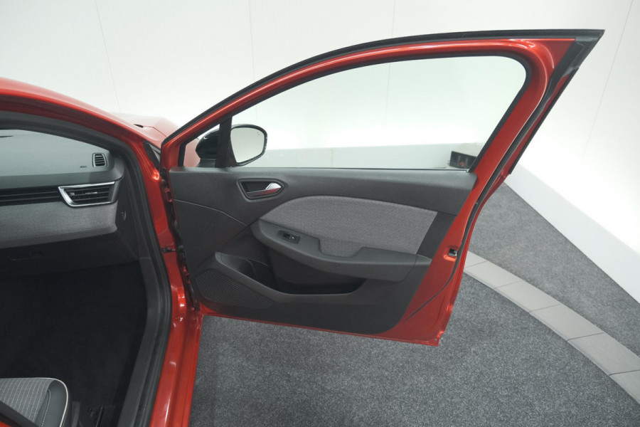 Renault Clio TCe 90 GPF techno | 360 Camera | Dodehoekdetectie | Adaptieve Cruise Control