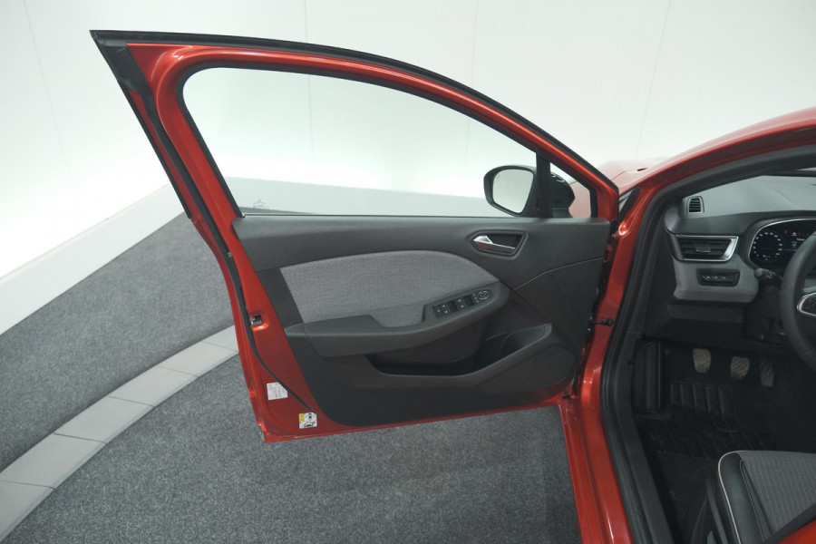 Renault Clio TCe 90 GPF techno | 360 Camera | Dodehoekdetectie | Adaptieve Cruise Control