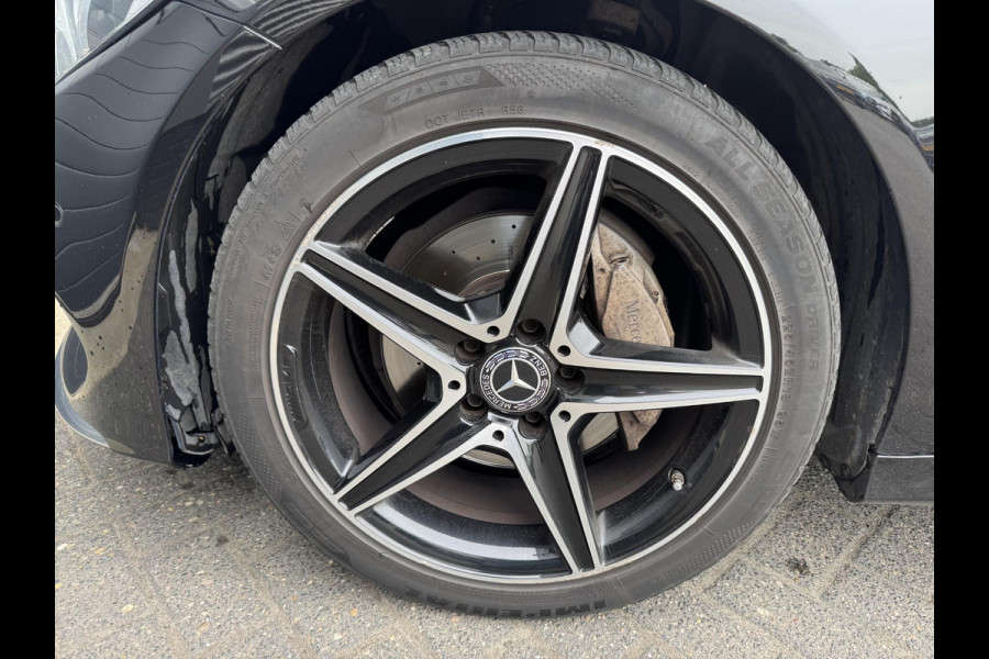 Mercedes-Benz C-Klasse Estate 180 CDI AMG | Camera | Parkeersensoren | Led | Stoelverwarming | Lichtmetalen velgen | Elektrische Achterklep |