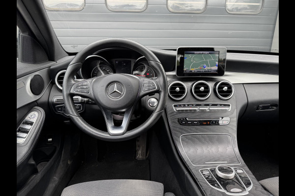 Mercedes-Benz C-Klasse Estate 180 CDI AMG | Camera | Parkeersensoren | Led | Stoelverwarming | Lichtmetalen velgen | Elektrische Achterklep |
