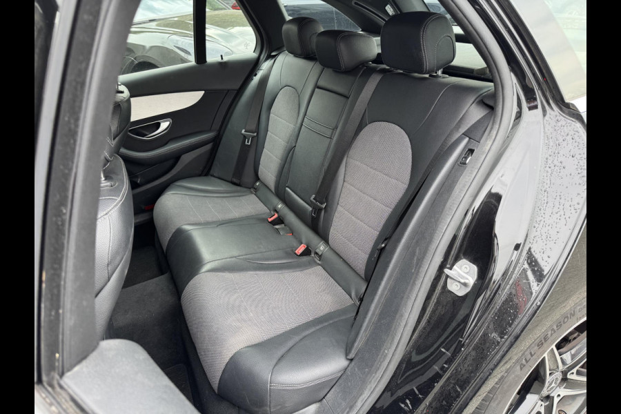 Mercedes-Benz C-Klasse Estate 180 CDI AMG | Camera | Parkeersensoren | Led | Stoelverwarming | Lichtmetalen velgen | Elektrische Achterklep |