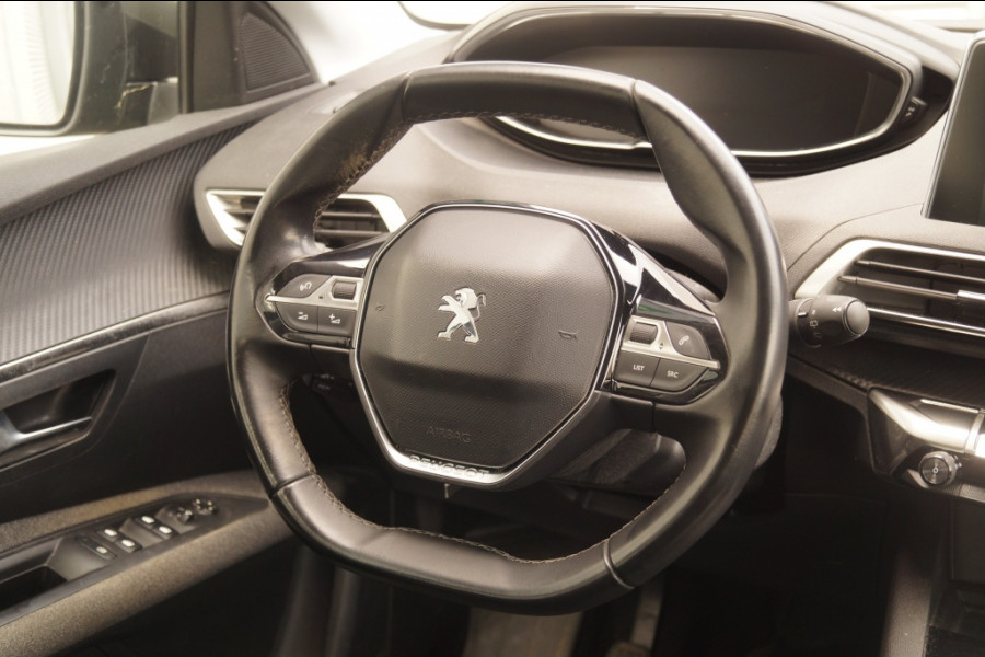 Peugeot 3008 1.5 BlueHDi 130pk Executive -NAVI-ECC-PDC-