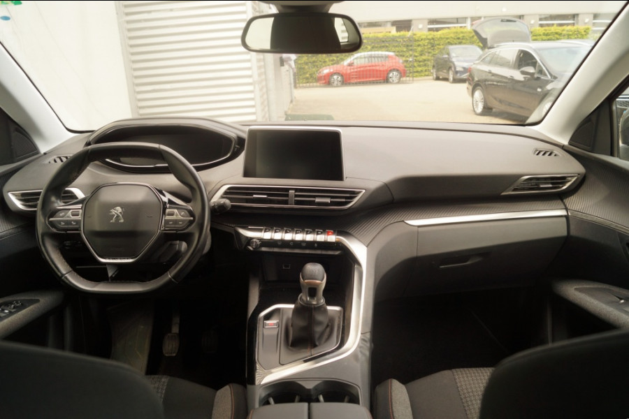 Peugeot 3008 1.5 BlueHDi 130pk Executive -NAVI-ECC-PDC-