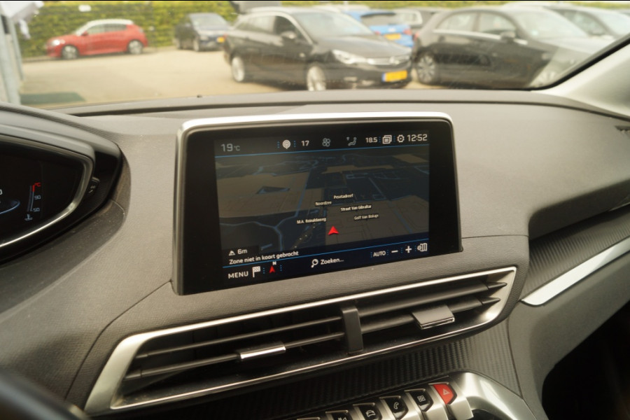 Peugeot 3008 1.5 BlueHDi 130pk Executive -NAVI-ECC-PDC-