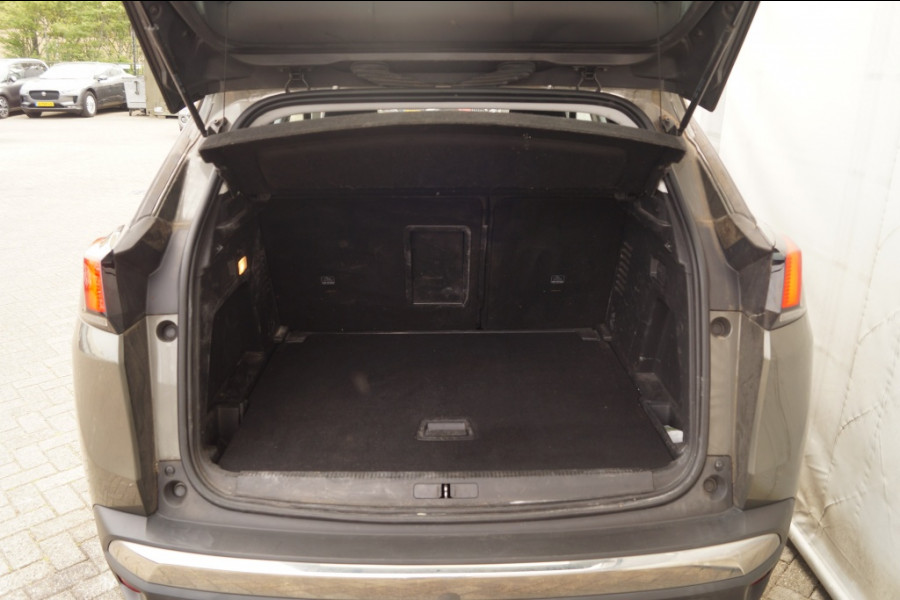 Peugeot 3008 1.5 BlueHDi 130pk Executive -NAVI-ECC-PDC-