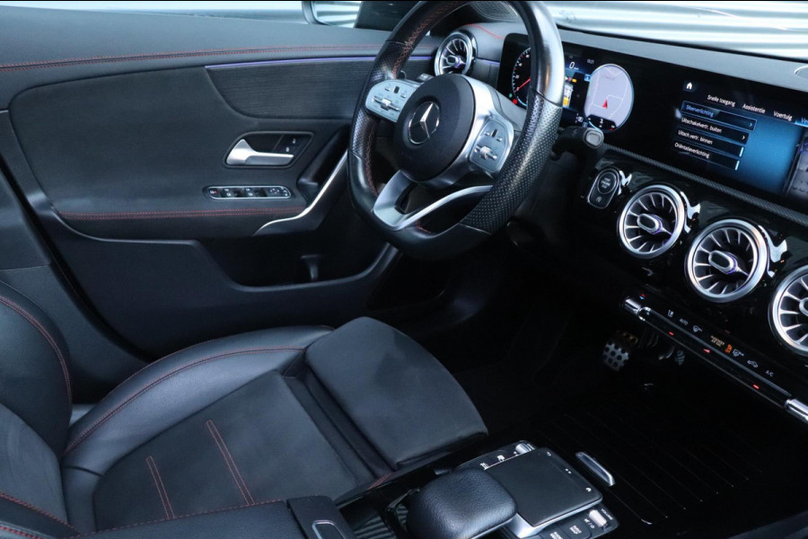 Mercedes-Benz CLA-Klasse 200 AMG | PANO - SFEER - CAMERA - ACC - VOLL!