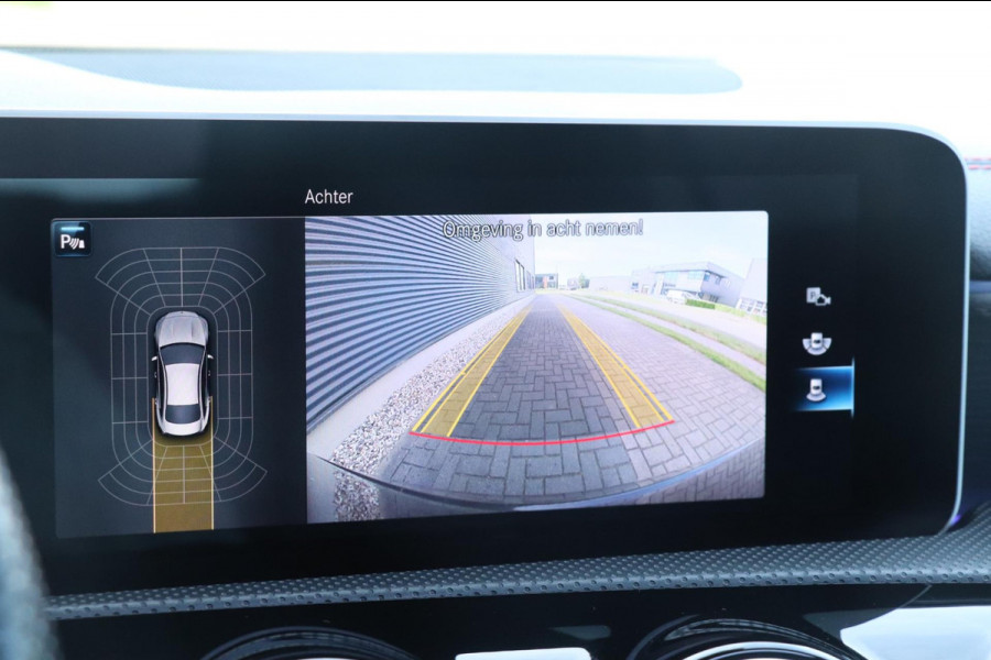 Mercedes-Benz CLA-Klasse 200 AMG | PANO - SFEER - CAMERA - ACC - VOLL!