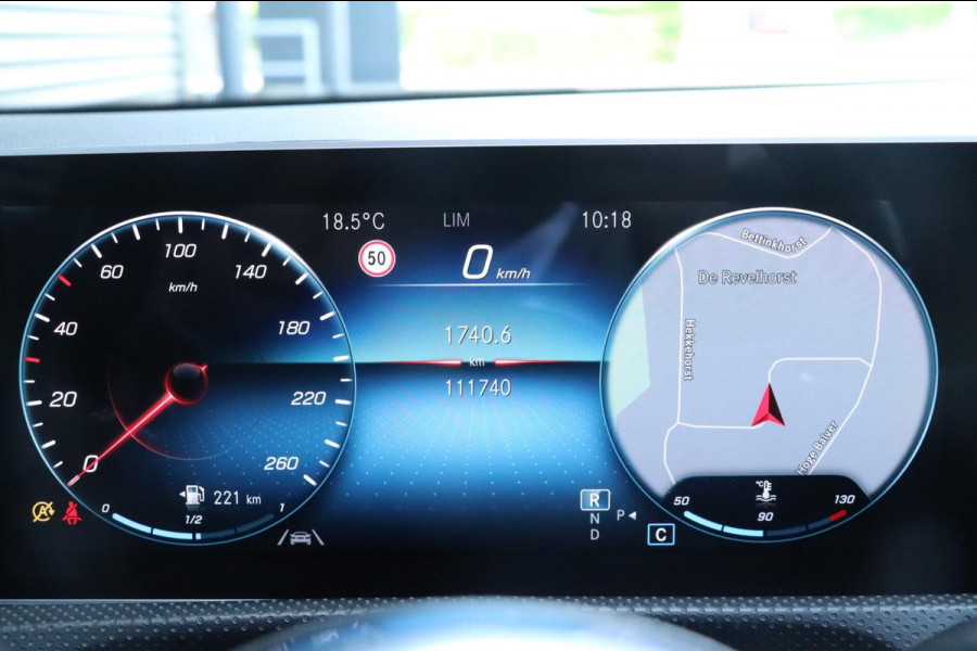 Mercedes-Benz CLA-Klasse 200 AMG | PANO - SFEER - CAMERA - ACC - VOLL!