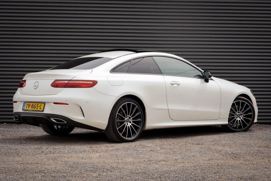 Mercedes-Benz E-Klasse Coupé 200 Premium / AMG / Pano / Incl BTW / Leder / Widescreen