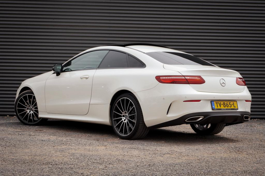 Mercedes-Benz E-Klasse Coupé 200 Premium / AMG / Pano / Incl BTW / Leder / Widescreen