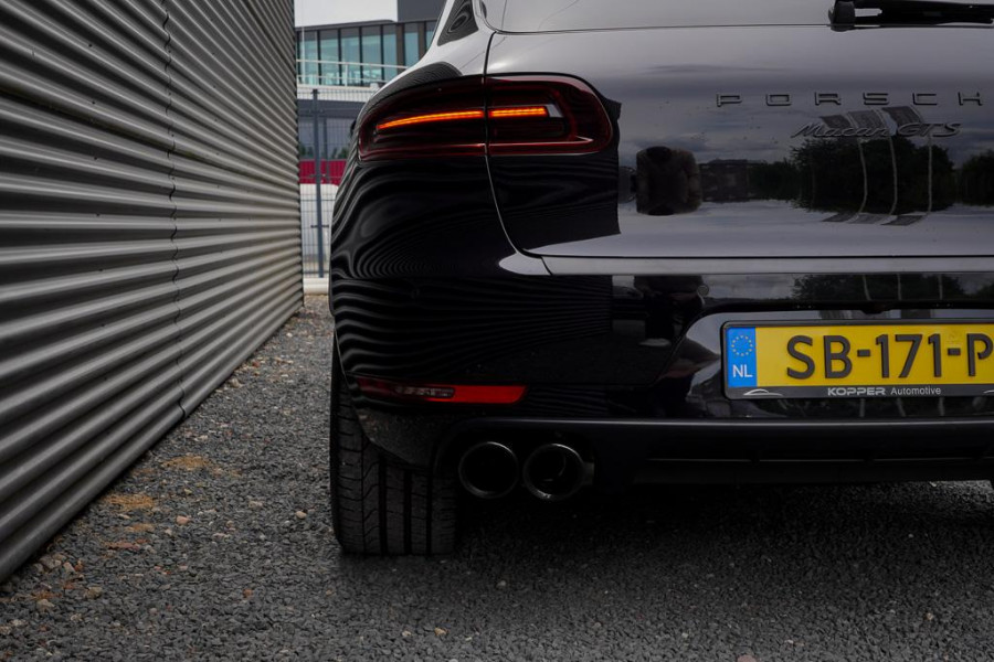 Porsche Macan 3.0 GTS / Pano / Leder / Luchtvering / NL Auto / 21''