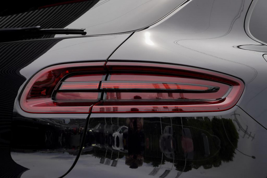 Porsche Macan 3.0 GTS / Pano / Leder / Luchtvering / NL Auto / 21''