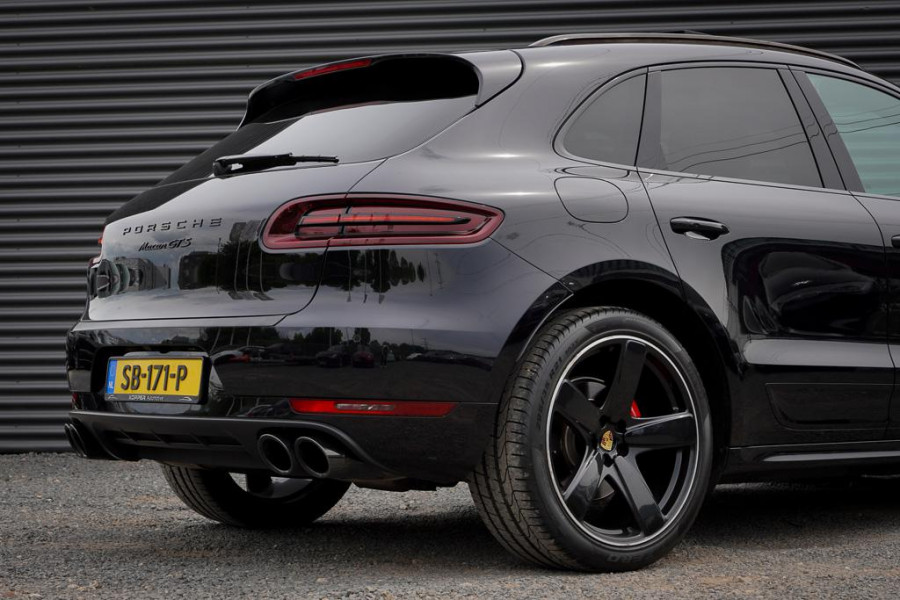 Porsche Macan 3.0 GTS / Pano / Leder / Luchtvering / NL Auto / 21''