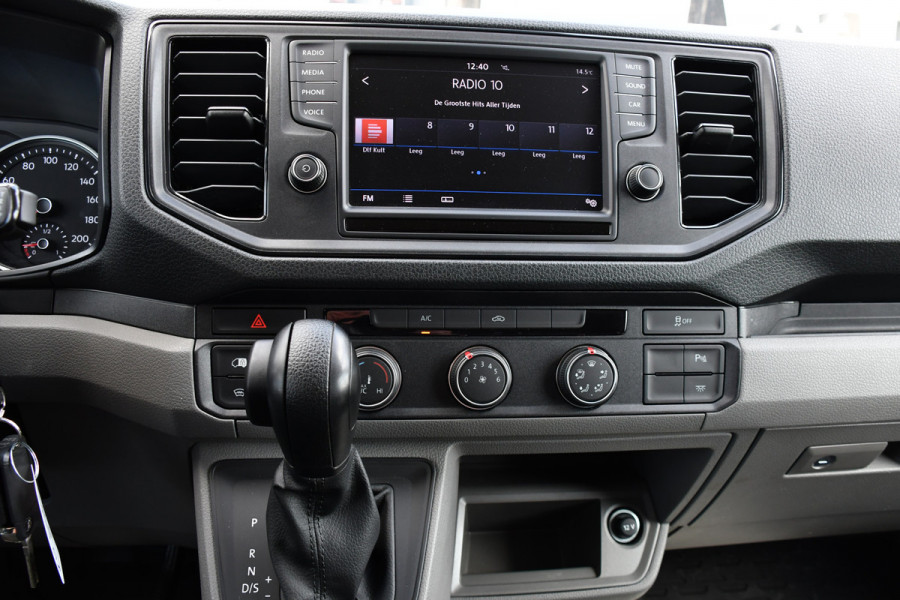 Volkswagen Crafter 35 2.0 TDI L3H3 Highline Camera, Carplay, LED, 140pk, Automaat, Voorruit verwarming, Uniek!