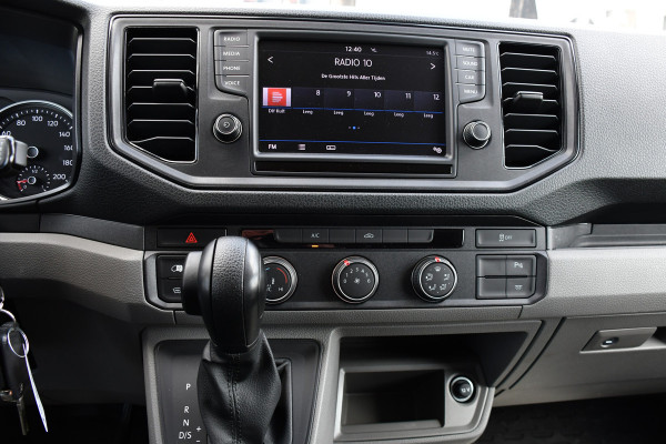 Volkswagen Crafter 35 2.0 TDI L3H3 Highline Camera, Carplay, LED, 140pk, Automaat, Voorruit verwarming, Uniek!