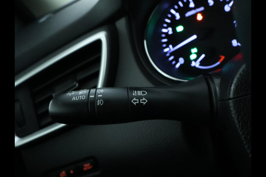 Nissan QASHQAI 1.2 Tekna NAVI | Leer | Camera | Trekhaak