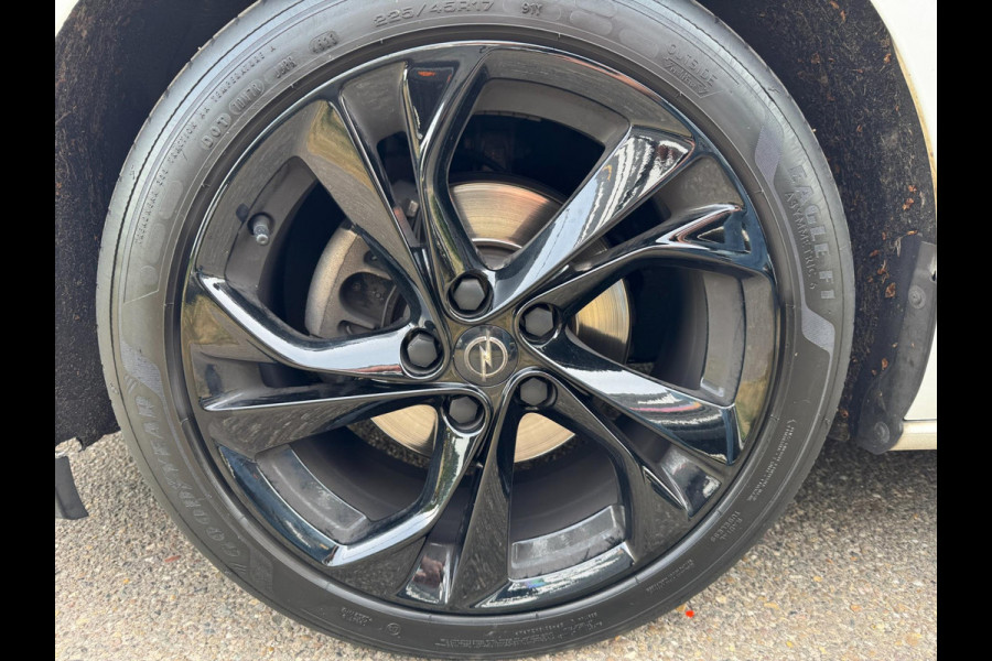 Opel Astra 1.2 Elegance OPC INTERIEUR ALCANTARA