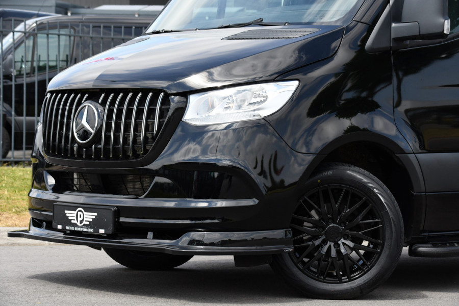 Mercedes-Benz Sprinter 317 1.9 CDI L2H2 RWD AMG Black Edition Camera, Cruise, 3500KG Trekhaak, Carplay, Automaat, 170PK, Standkachel, Multimedia, UNIEK!